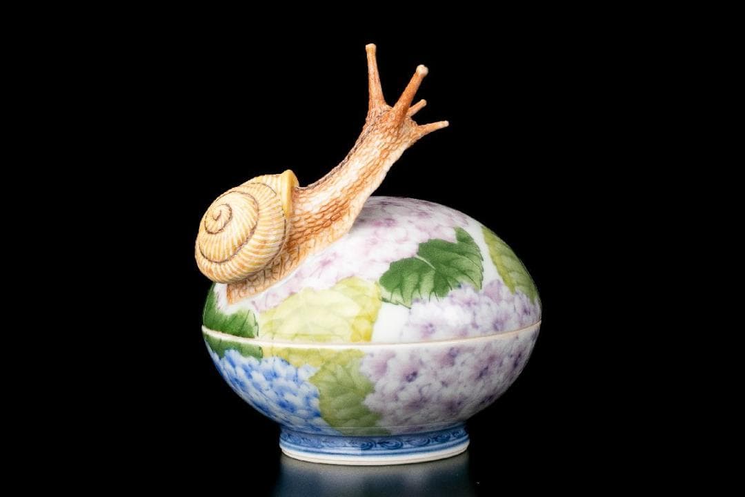 【新品未使用】入手困難作家！春うらら『伊藤早苗』最上位作 釉下彩紫陽花蓋物 共箱