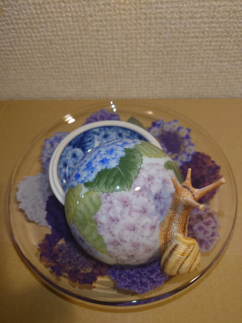 【新品未使用】入手困難作家！春うらら『伊藤早苗』最上位作 釉下彩紫陽花蓋物 共箱