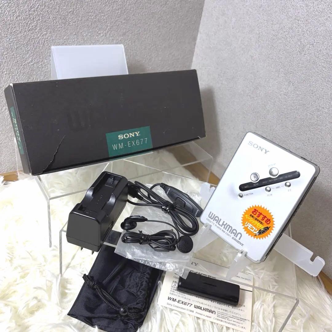 【美品】SONY WM-EX677 カセットプレーヤー 付属品多数