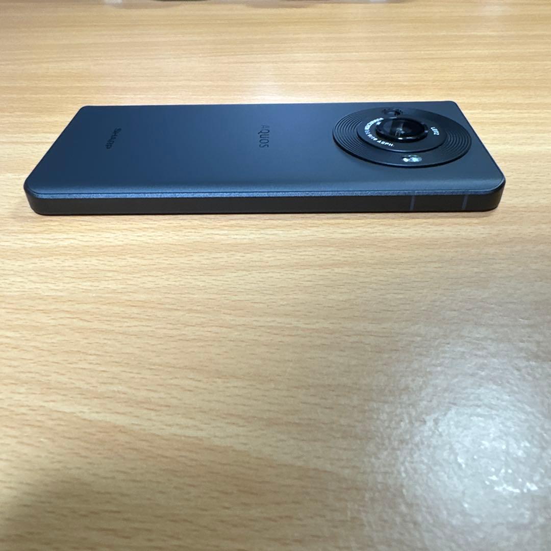 スマートフォン本体 AQUOS R8 pro