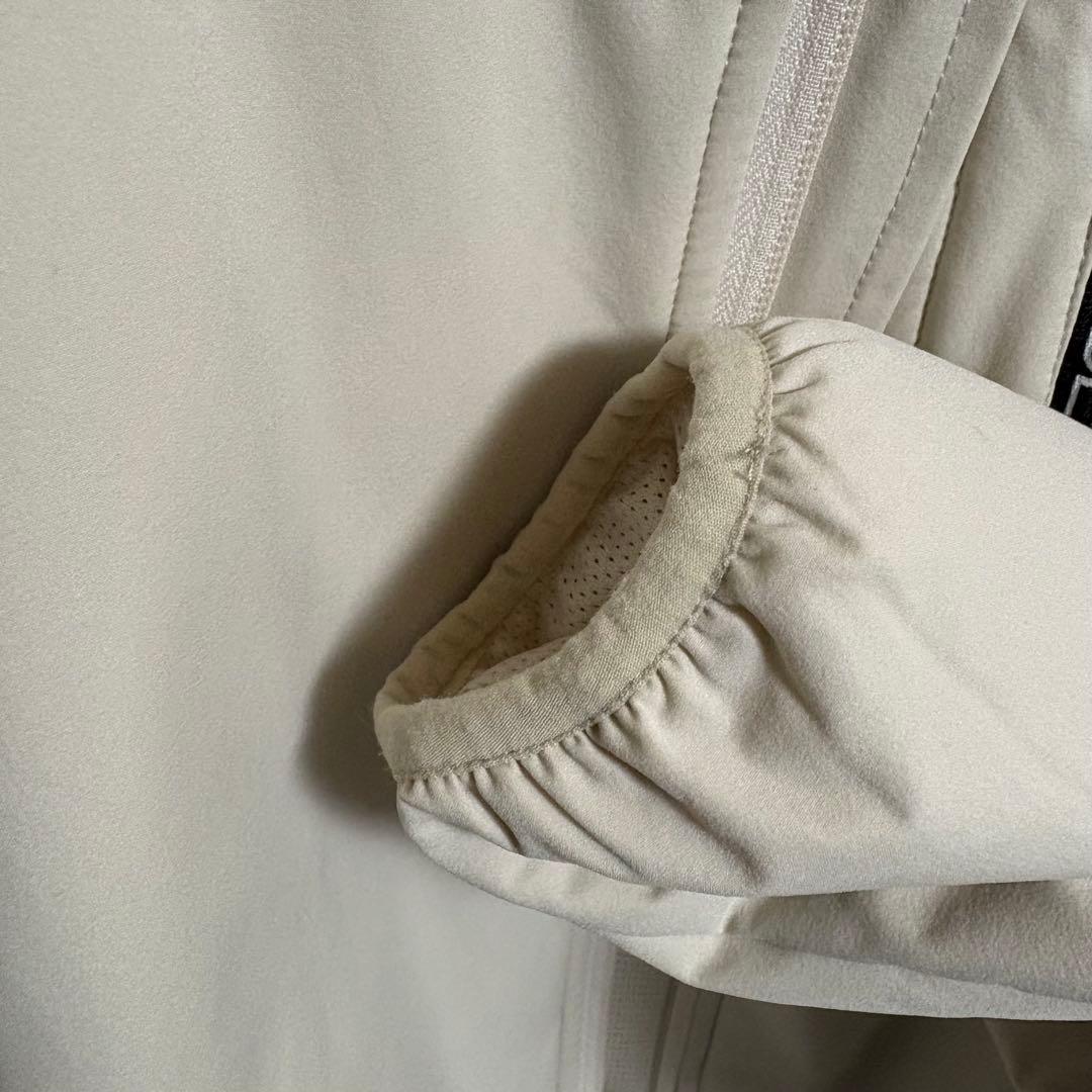 試着のみ ビームスゴルフ　BEAMS GOLF ノーカラーブルゾン　中綿入り