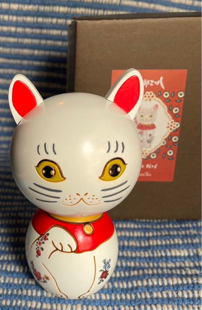 ナタリーレテ×卯三郎こけし×アフタヌーンティー　白猫こけし