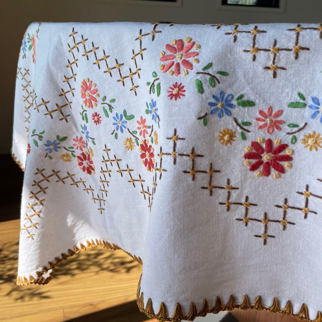アンティーク 刺繍 テーブルクロス　フランス製　大判