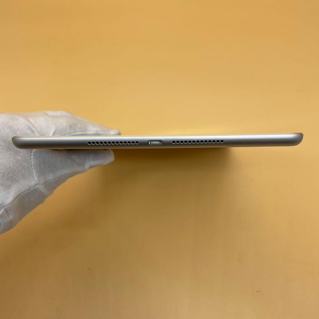 アップル Apple iPad 第5世代 A1823 32GB