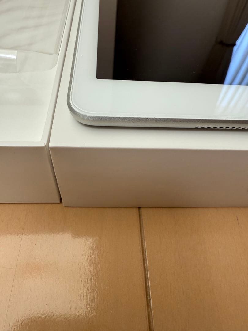【極美品】Apple iPad 第6世代 Wi-Fiモデル