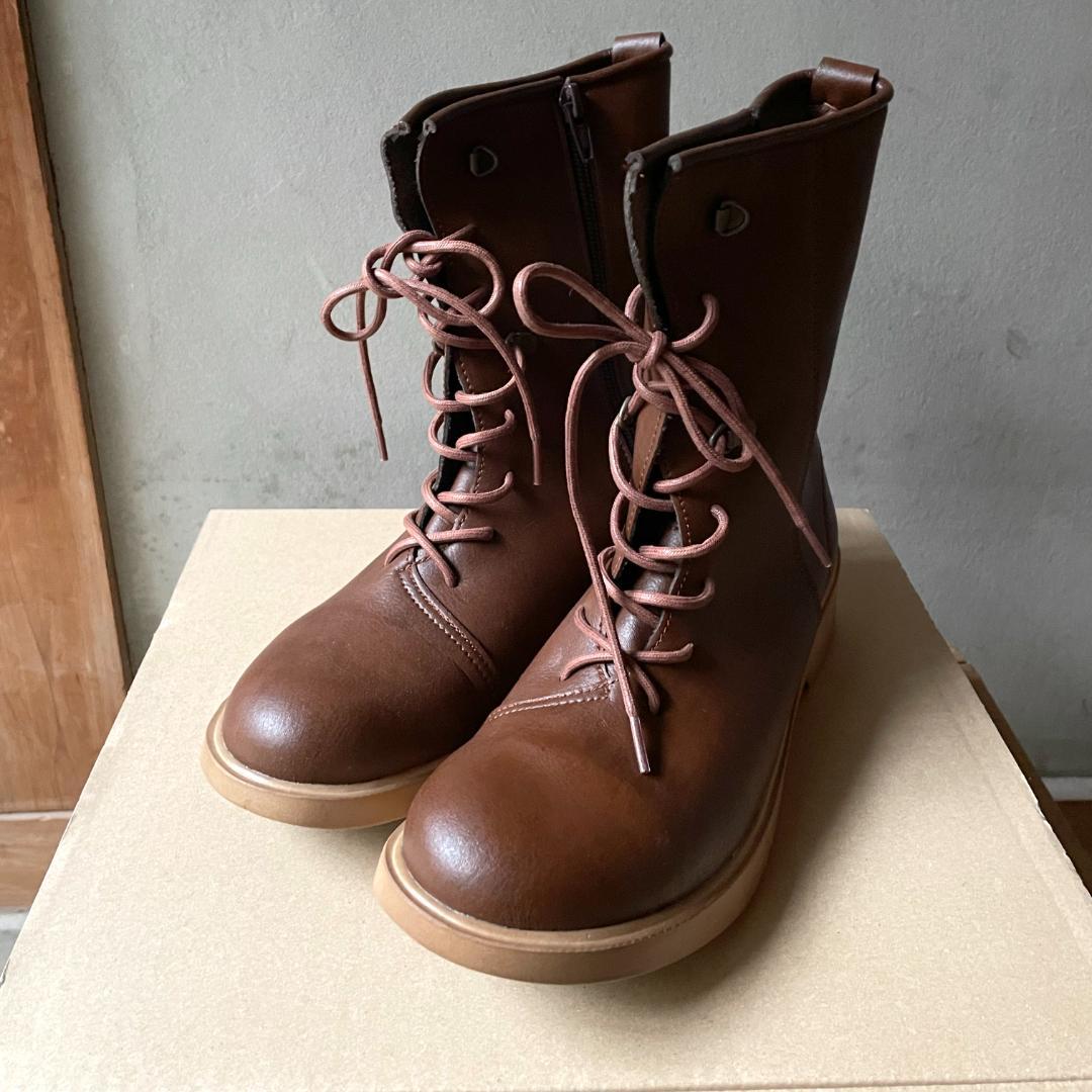 【未使用品】やさしい靴工房Belle&Sofaレースアップブーツ23.5cm茶