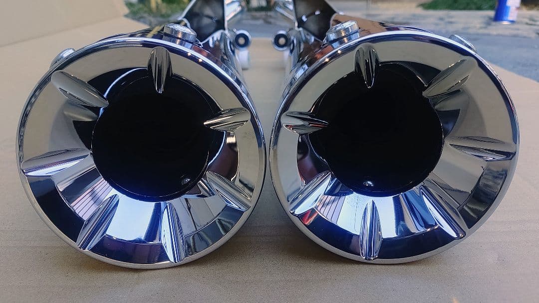  R18／VANCE＆HINESマフラー