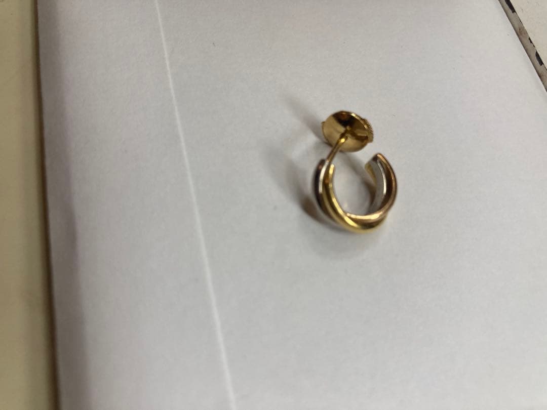Cartier トリニティ ピアス(片耳のみ）