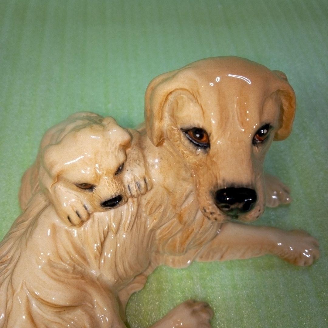 ロイヤルドルトン　 　イギリス製　犬の親子　置物