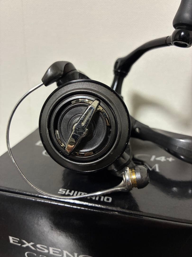 SHIMANO 12EXSENCE C3000HGM　CI4 スピニングリール