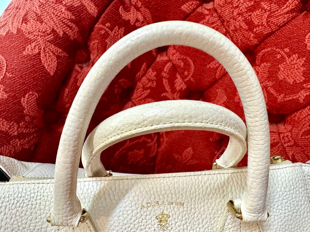 美品 ✨ADMJ スワロフスキー　白　レザーバッグ 未使用ショルダー付き　レア♪