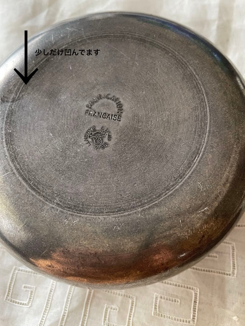 フランス　アンティーク　エタン花模様小物入れ