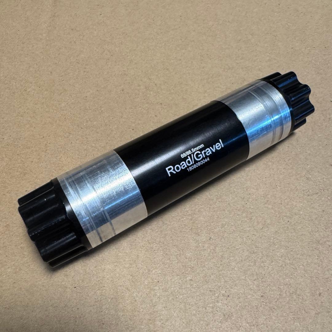 WHITE INDUSTRIES ホワイトインダストリーズ R30 クランク