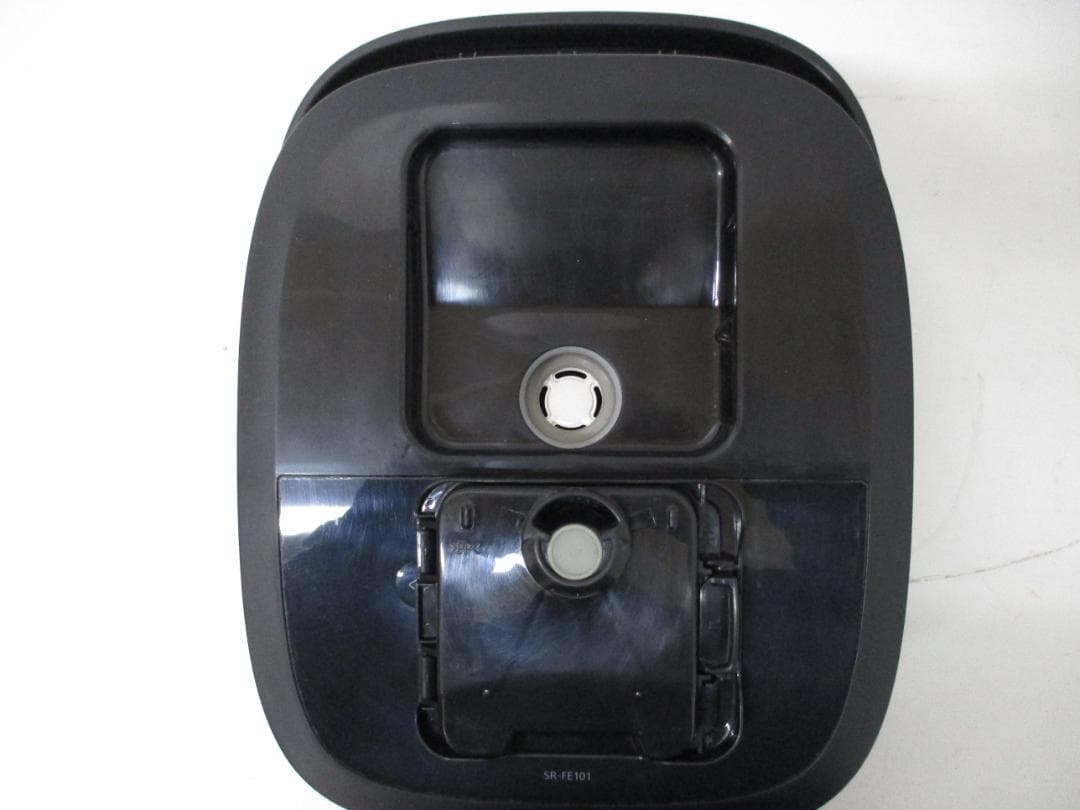 Panasonic IHジャー炊飯器 SR-FE101 2022年製