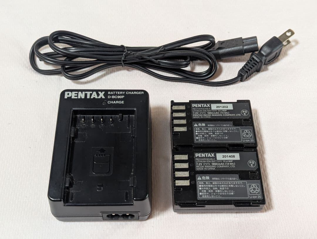 【更に値下げ】PENTAX K-3レンズ(DA17-70mm F4)・バッテリー