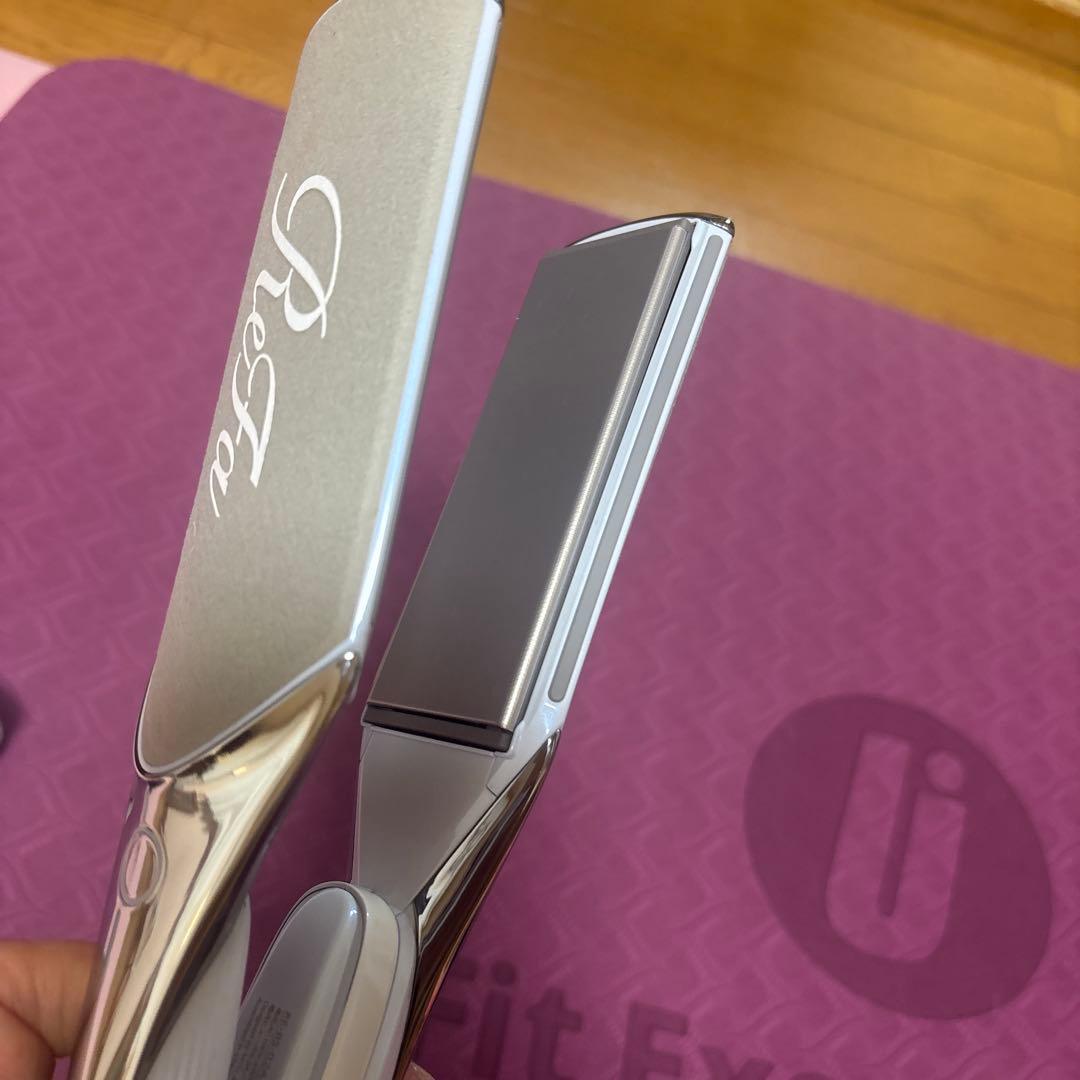 ReFa ストレートヘアアイロンプロシルバーRE-BS