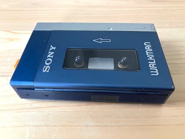 超希少品 高音質 整備済完全動作品 SONY TPS-L2 後期型 専用カバー