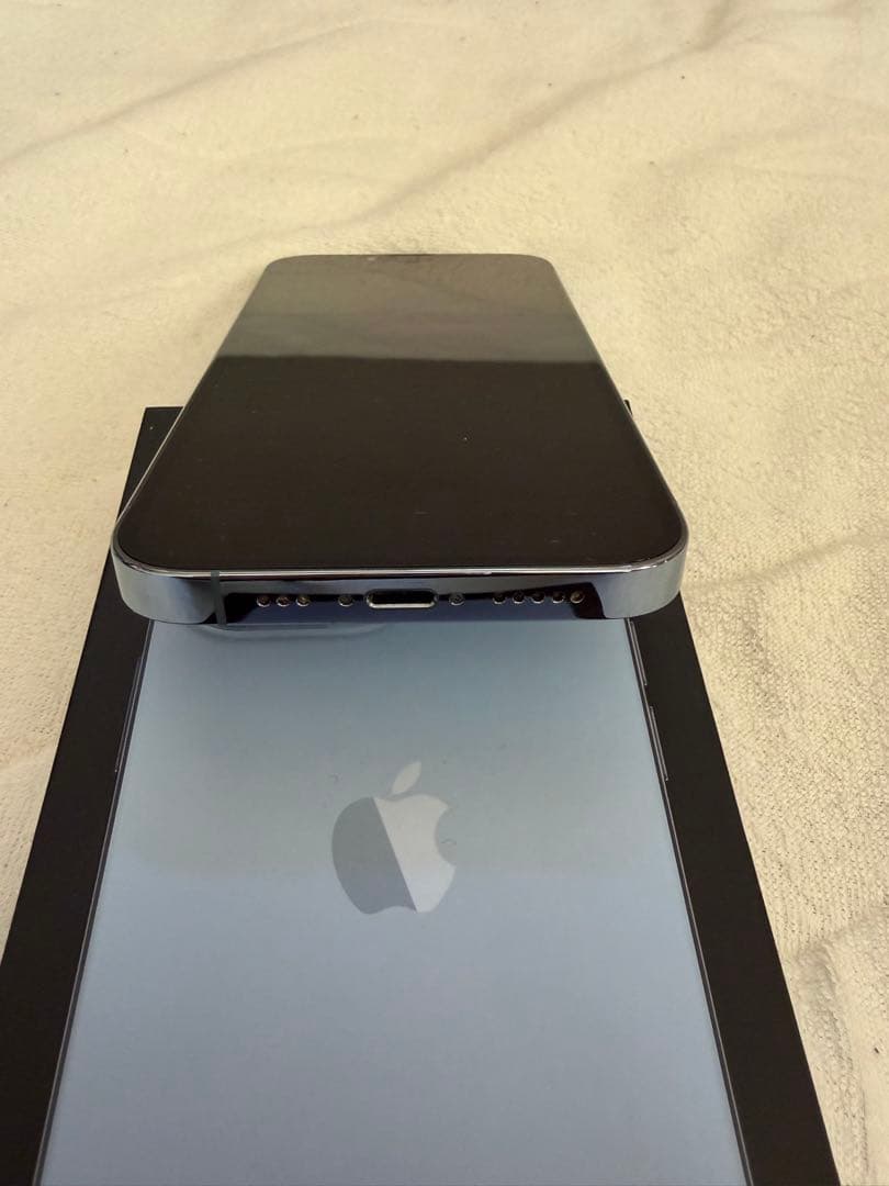 iPhone13 Pro シエラブルー 128GB 中古美品　落下キズなし