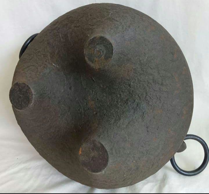 電気式火鉢　風炉型電熱器　茶道具　コード式火鉢　取り外し可能　アンティーク鋳鉄製