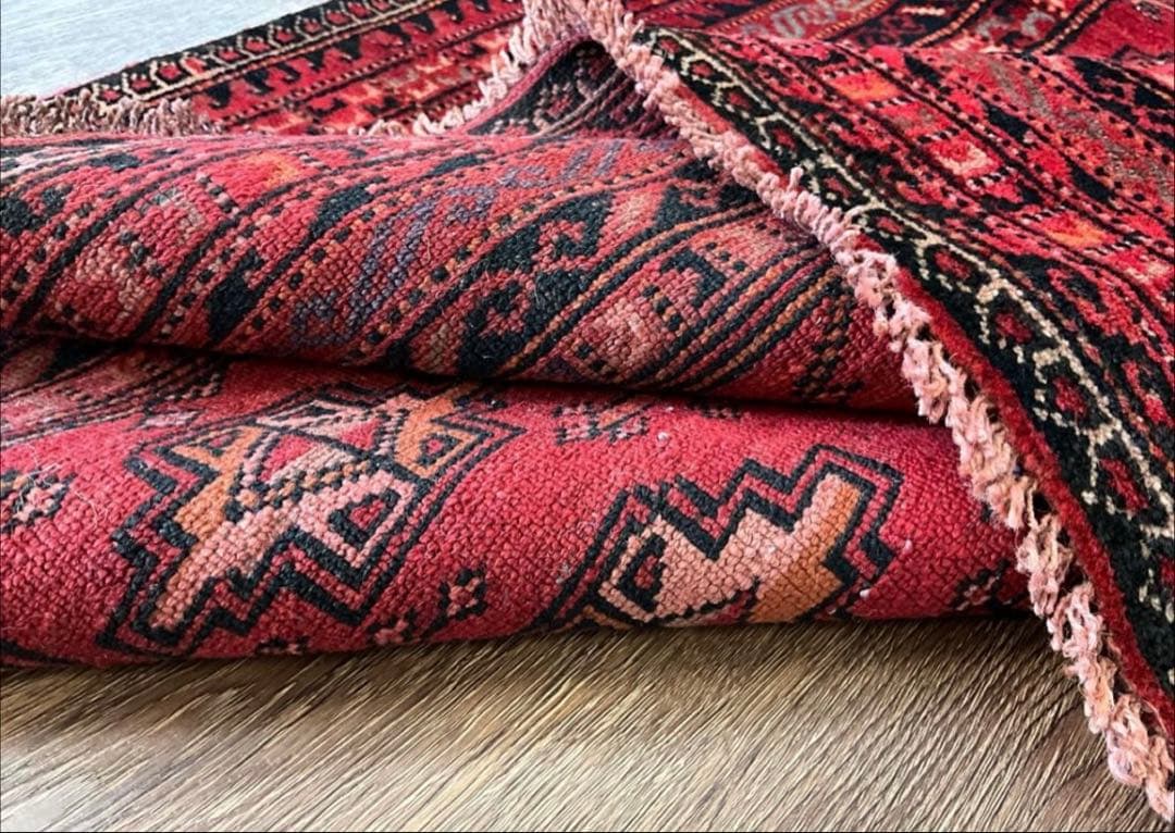 大型 ザーヘダーン産ペルシャ絨毯 トライバルラグ