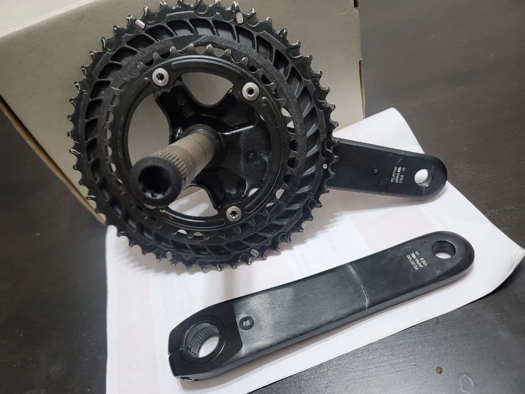 Shimano 105 R7100 クランクセット ブラック