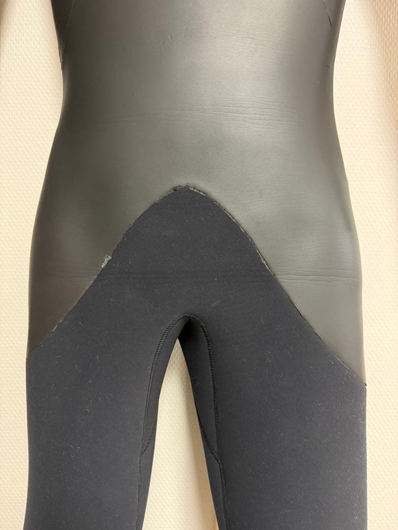 MARIA WETSUIT セミドライ3mm×5mm オーダー品