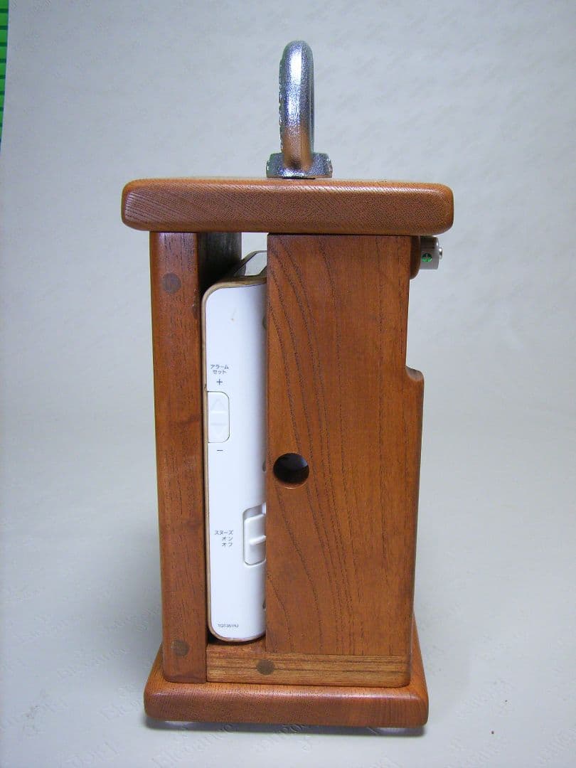 V016総欅板材M16アイボルト付電波目覚まし時計（カシオTQT−351NJ使用