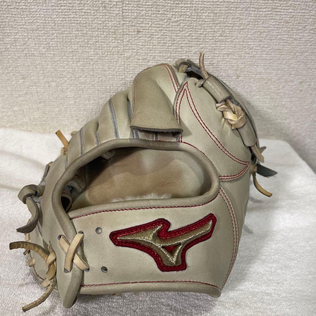ミズノグローバルエリート　ジャパン　限定品　硬式用　投手用