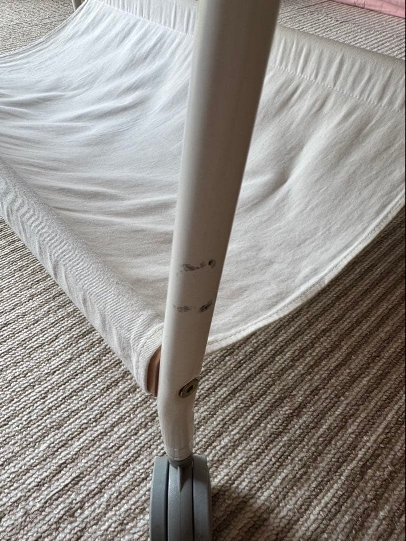 リリワゴン2　コンパクトベビーワゴン リリワゴンⅡ ホワイト