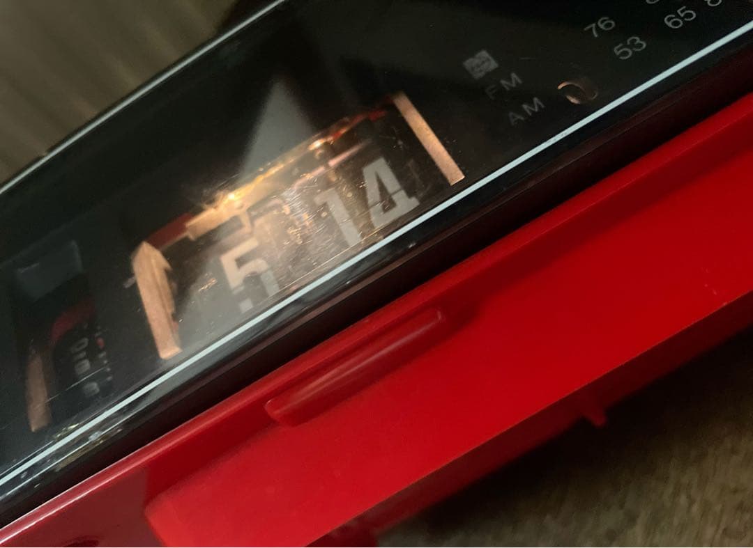 動作確認済　ナショナル　パタパタ時計　赤　レトロ ラジオチューナー　置き時計