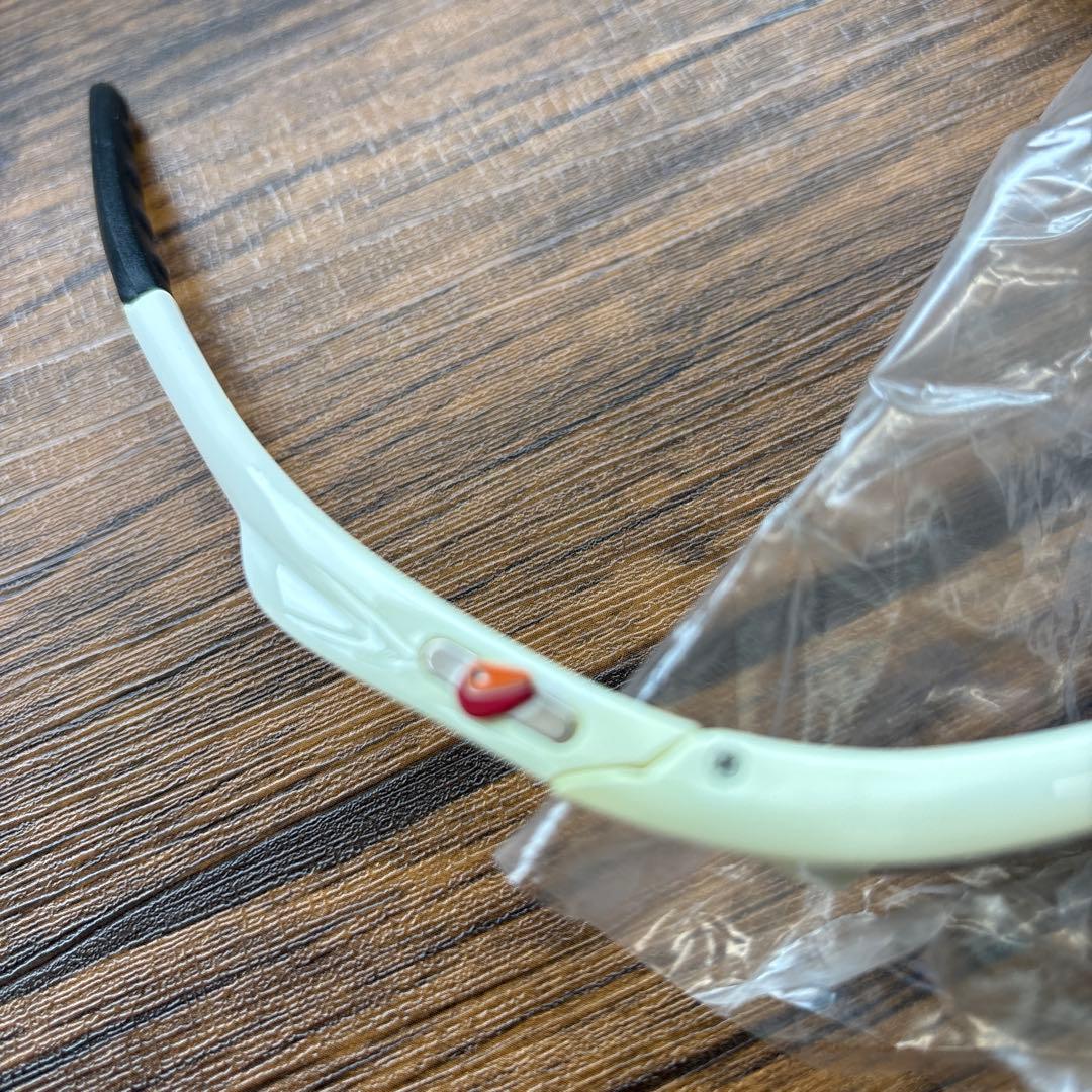 【SALE】HOSHINO サングラス ケース付き　スポーツ