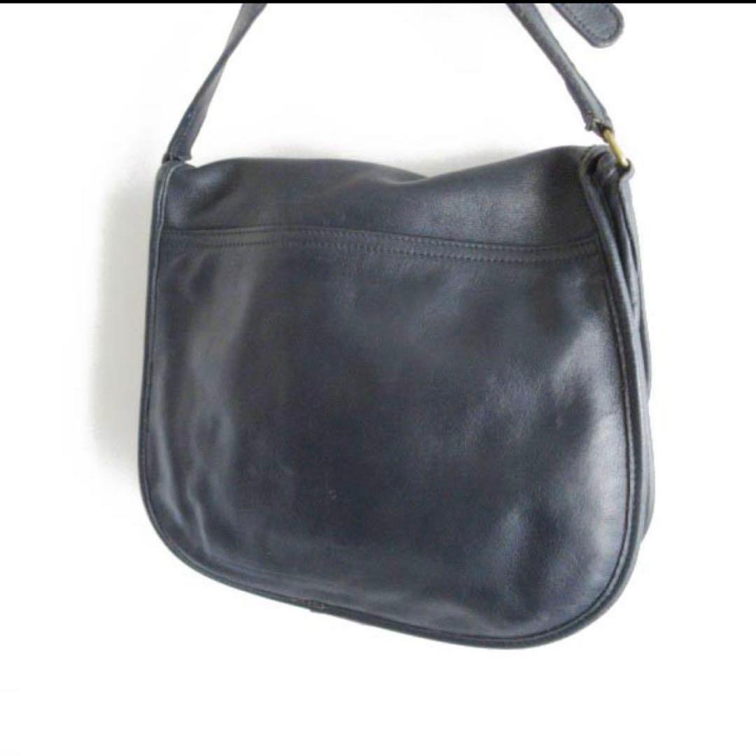 USA製 COACHオールドコーチ フラップタイプ レザーショルダーバッグ 紺系