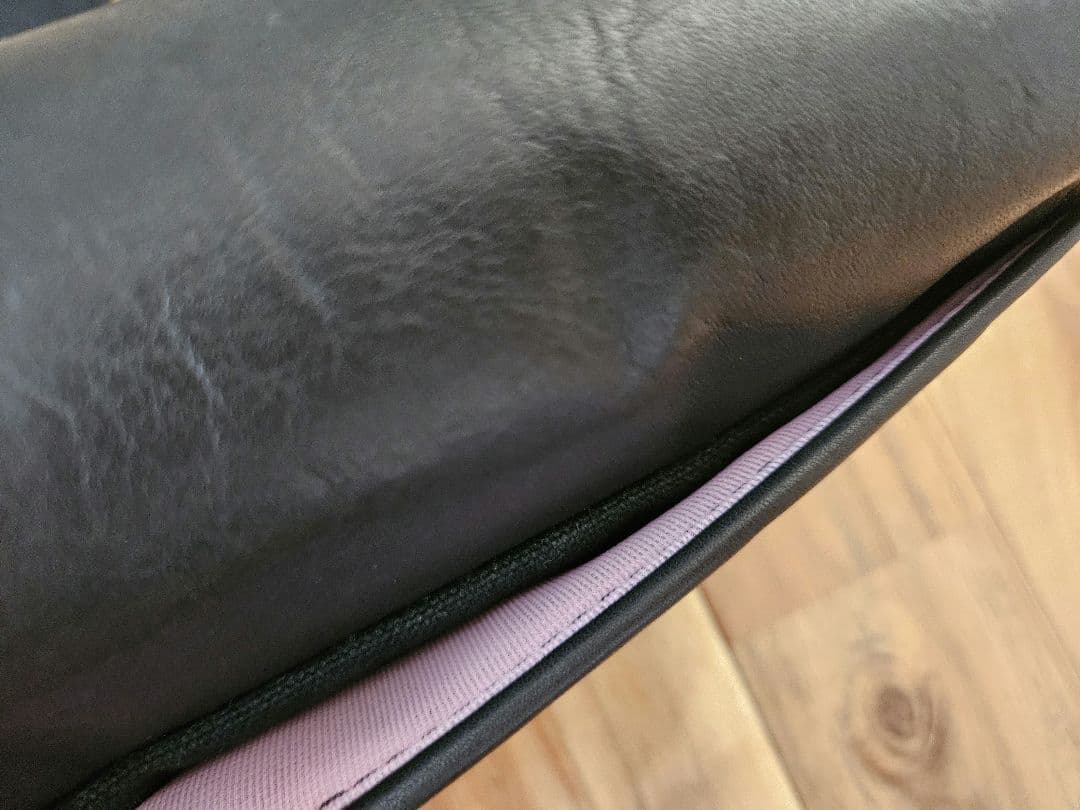 ebagos エバゴス 牛ソフト ショルダー バッグ　紅籐　レザーバッグ