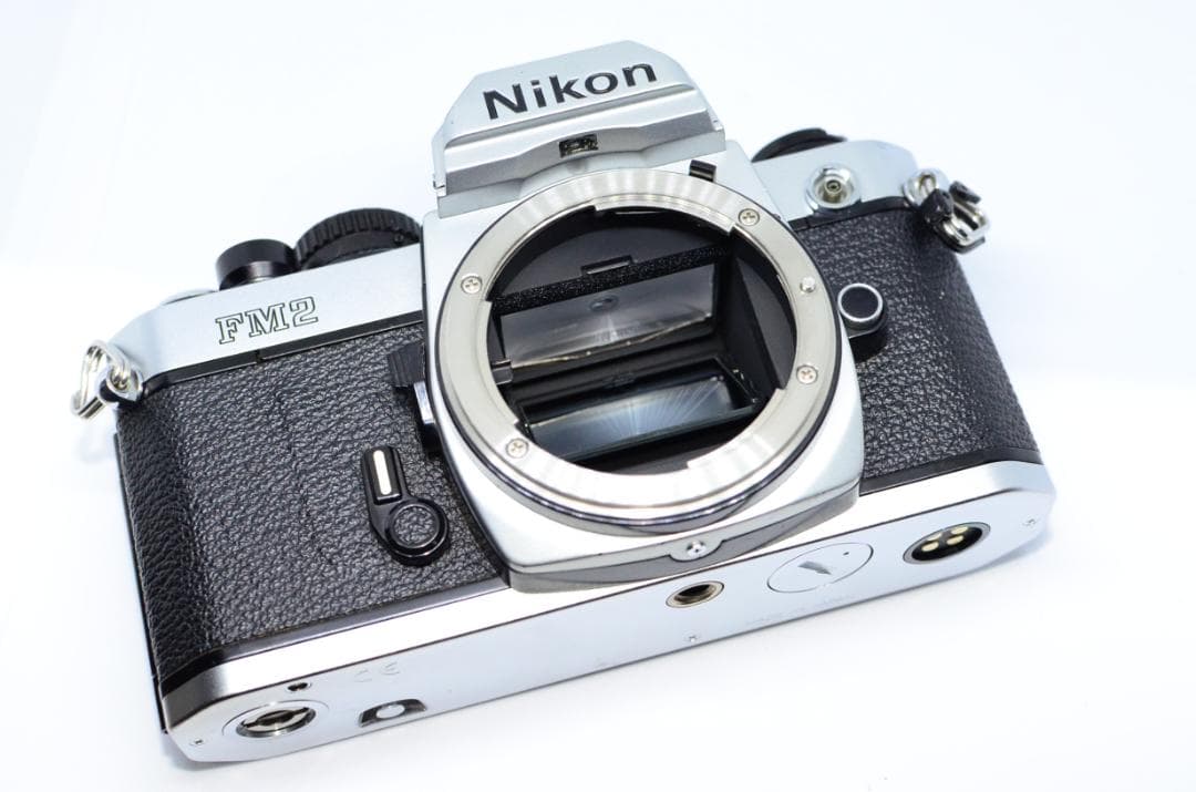 【実用品】Nikon New FM2 ニコン ボディ シルバー MF 一眼レフ