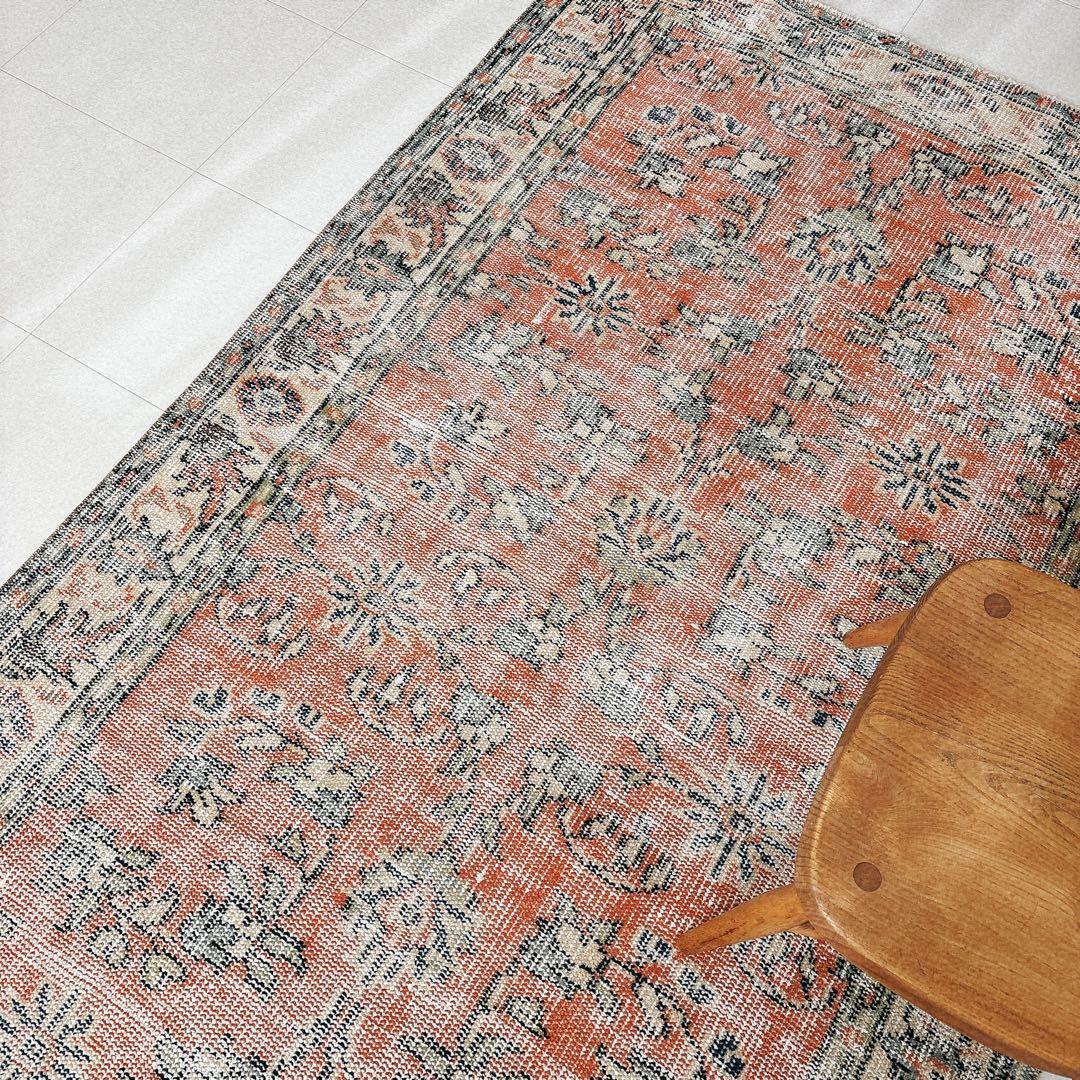 トルコ ヴィンテージラグ オレンジ ベージュ フローラル