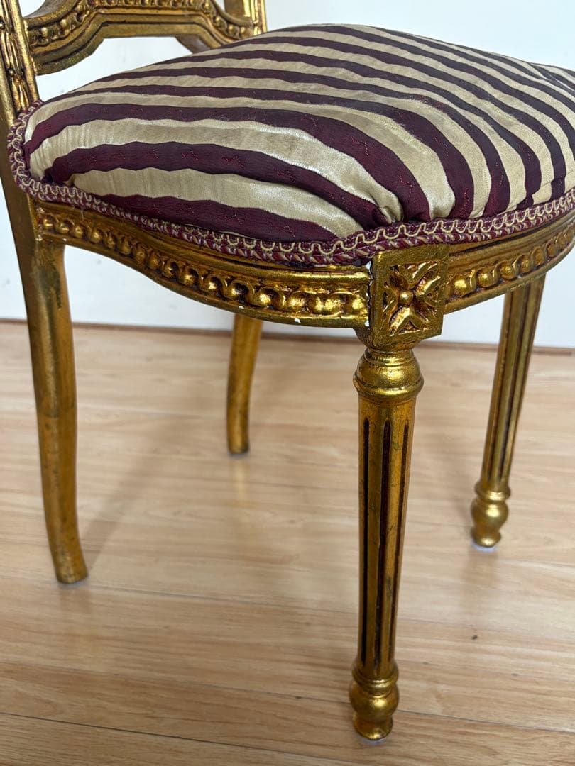 アンティークチェア　サロンチェア　ダイニングチェア　ゴールド　当時物　ヨーロッパ