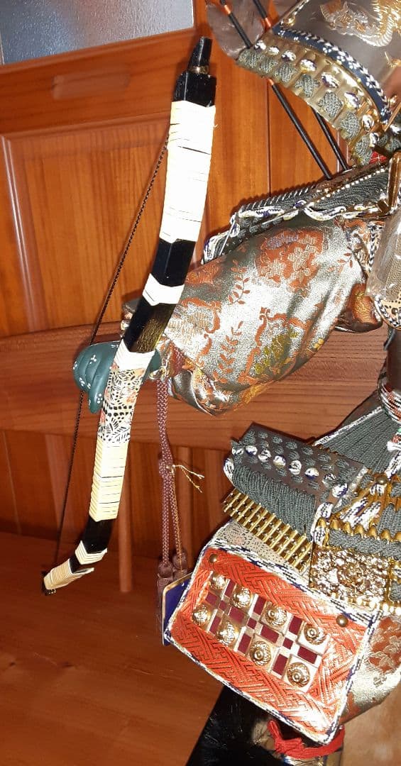紫峰作 鎧着武者人形 子供大将飾 五月人形 12号 彫金仕上　箱付