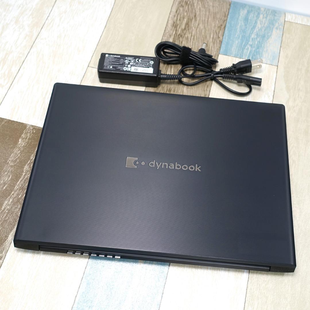 美品でメモリ増設済のバリ速モバイル✨第８世代コアｉ７に超高速ＳＳＤ／ＩＧＺＯ液晶