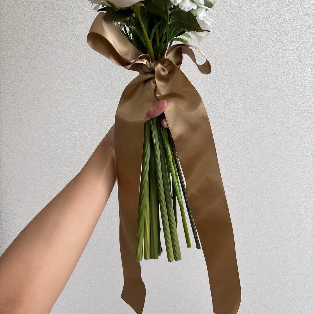 ブーケ、ブートニア