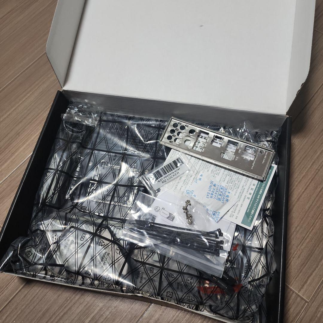 T*G様 B650 GAMING PLUS WIFI マザーボード