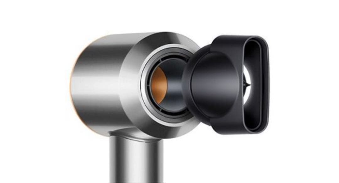 【新品】Dyson Supersonic ヘアドライヤー (HD08 BNBC)