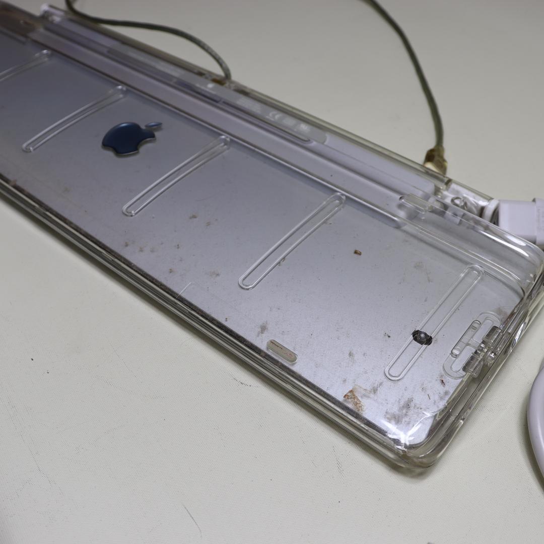 初代iMac スケルトン 電源コード ジャンクキーボード付属 　D-96