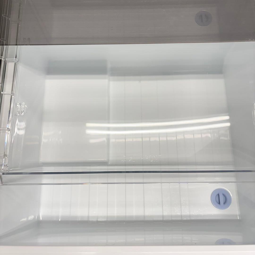 540東芝 24年製 大型冷蔵庫 ガラス割れあり 完動品　300L強　自動製氷