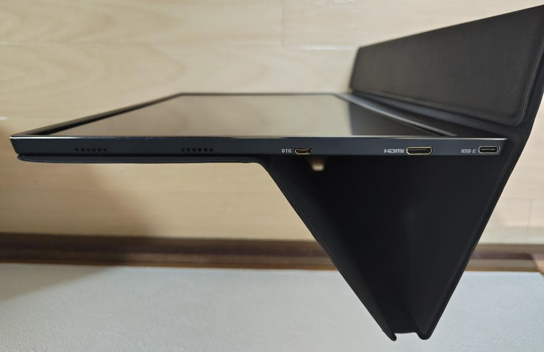 UPERFECT バッテリー内蔵 15.6” FHD モバイルモニター