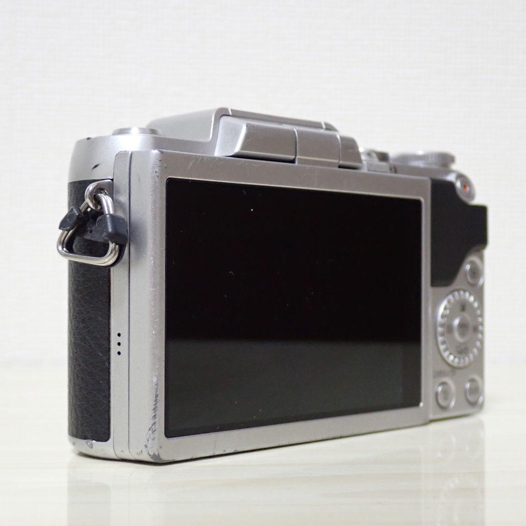 パナソニック LUMIX DMC-GF7 レンズキット