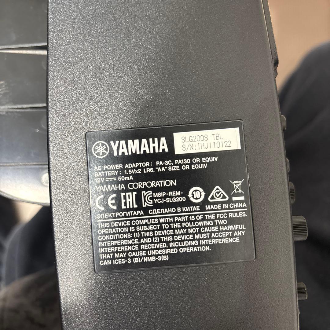 Yamaha サイレントギター　SLG200S ギターケース付き