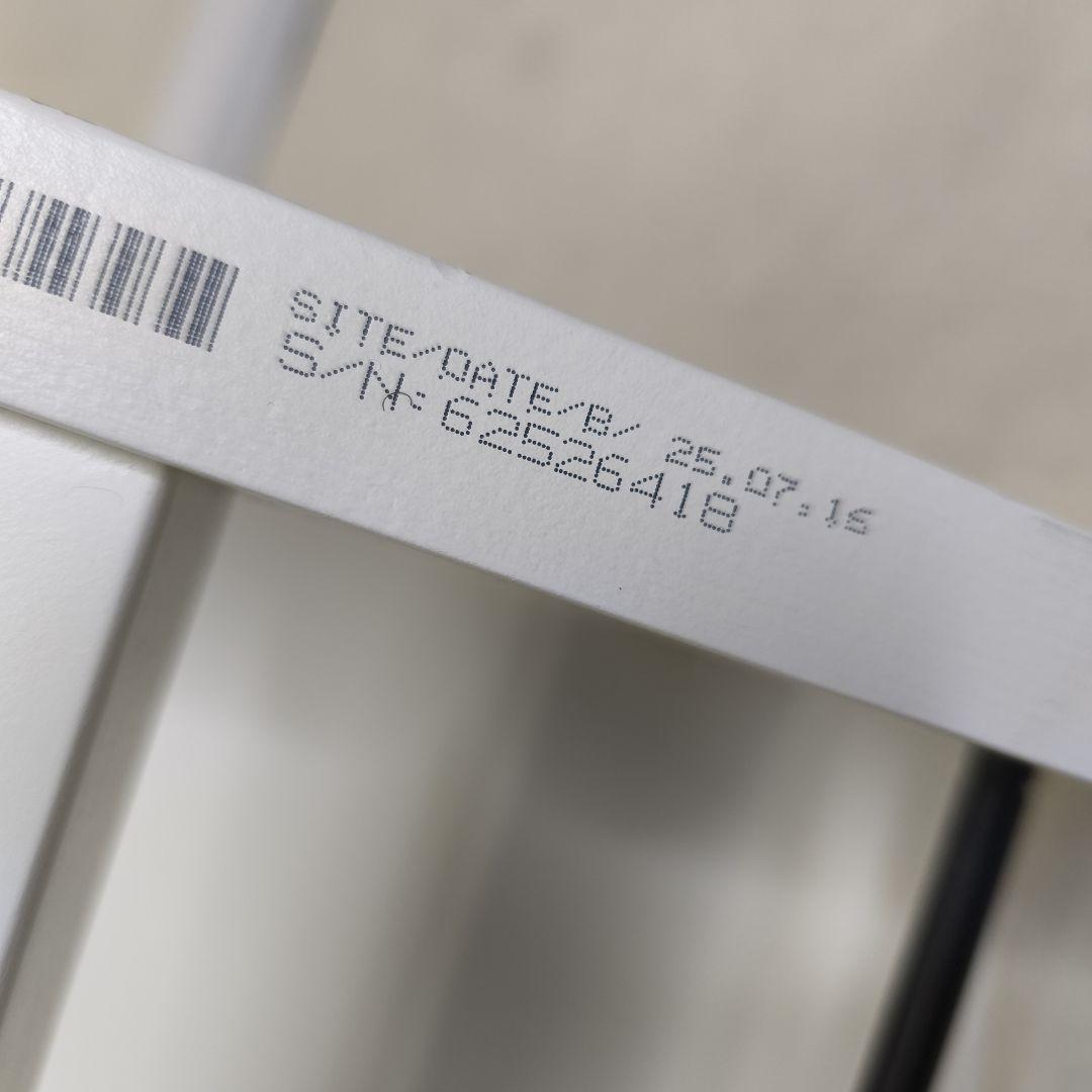 ストッケ　トリップトラップ　ホワイト　ベビーセット&トレイ付　S/N6