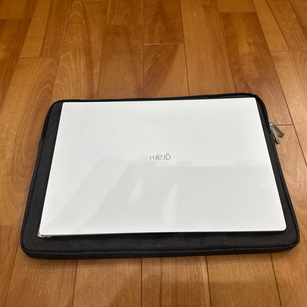 LG gram 17Z990-VA55J 17インチ 24GB化 ケース付き