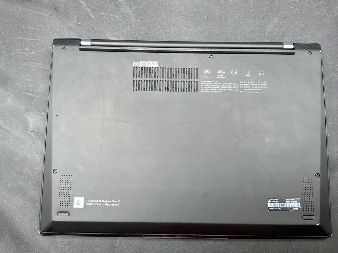Lenovo ThinkPad X1 Carbon Gen 11 WANあり