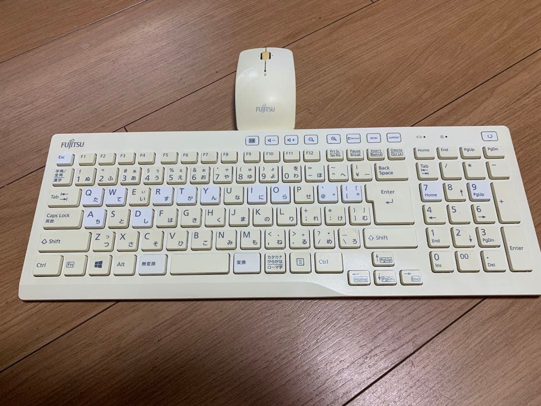 富士通　一体型パソコン